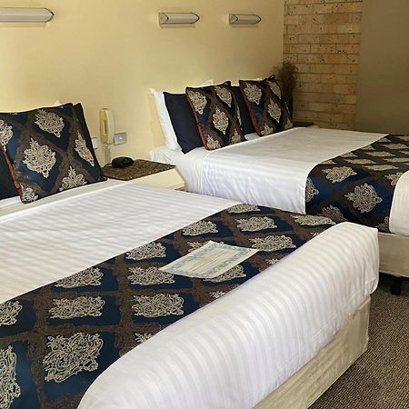 Marriott Park Motel Нора Экстерьер фото